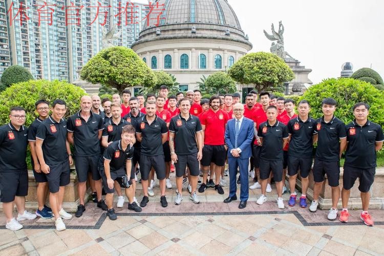 2018年中国足球文化建设宣讲活动走进广州恒大 2018年中国足球文化建设宣讲活动走进广州恒大