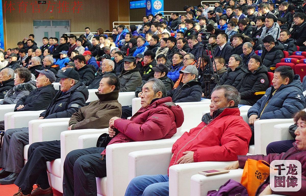 群贤毕至 教练荟萃——第一届北京市足球教练员大会召开 群贤毕至 教练荟萃——第一届北京市足球教练员大会召开